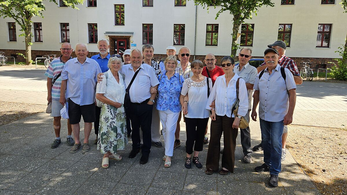 Ehrenurkunde „50 Jahre Ingenieur“ überreicht