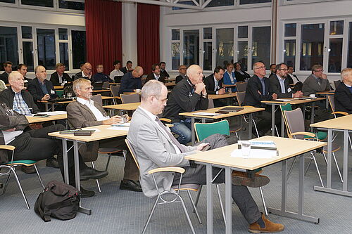 Blick in das Schiffahrtskolleg 2025 am ersten Tag