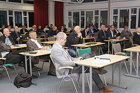 Blick in das Schiffahrtskolleg 2025 am ersten Tag